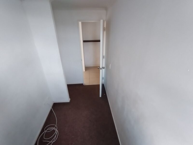 Departamento Edificio Nuevo Barrio